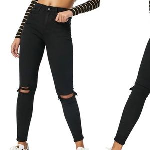 TOPSHOP BLACK JEANS
